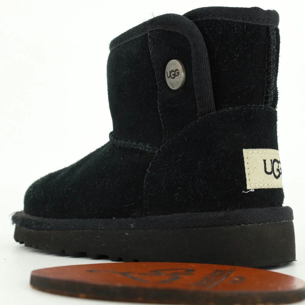 UGG preloved toe